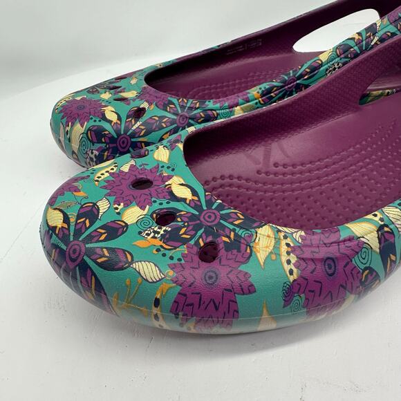 Crocs Kadee Floral Purple and Blue Slip On Rubber Ballet Flat Womens Size 6 - Picture 4 of 12